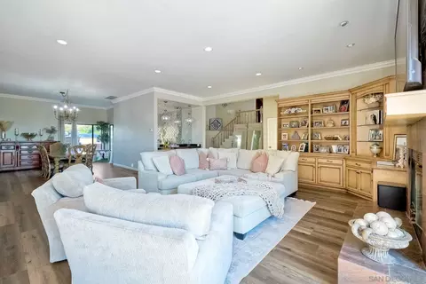 Living - 2736 Via Chinarros, Alpine, CA 91901 photo 2 of 6
