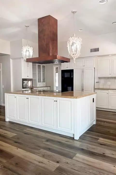 Kitchen - 2736 Via Chinarros, Alpine, CA 91901 photo 2 of 5