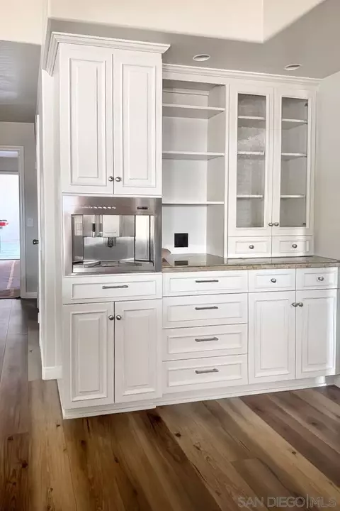 Kitchen - 2736 Via Chinarros, Alpine, CA 91901 photo 3 of 5
