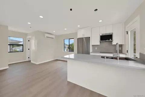 1026 Pascoe #1028, San Diego, CA 92103