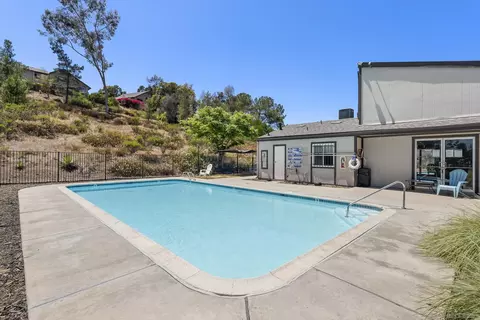 Exterior - 14287 Mariana Dr, Poway, CA 92064 photo 5 of 7