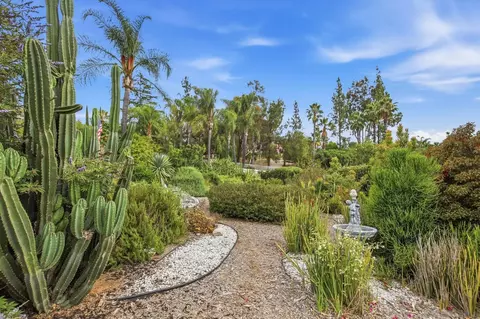 Exterior - 3548 Rosa Way, Fallbrook, CA 92028 photo 14 of 17