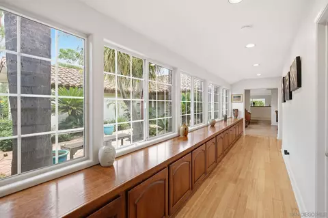 Entry Way - 3548 Rosa Way, Fallbrook, CA 92028 photo 4 of 5