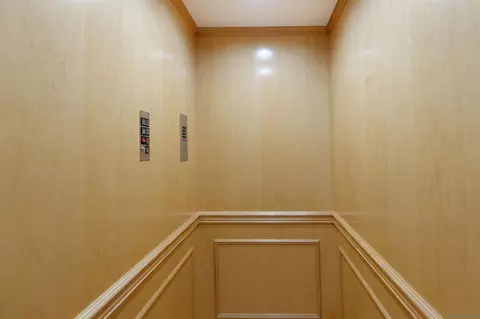 Entry Way - 7825 Prospect Pl, La Jolla, CA 92037 photo 1 of 1