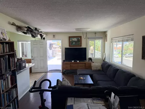 Living - 317 Avenida Monterey, San Clemente, CA 92672 photo 1 of 1
