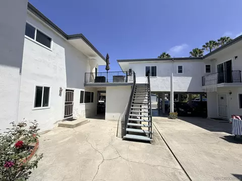 Exterior - 317 Avenida Monterey, San Clemente, CA 92672 photo 2 of 4