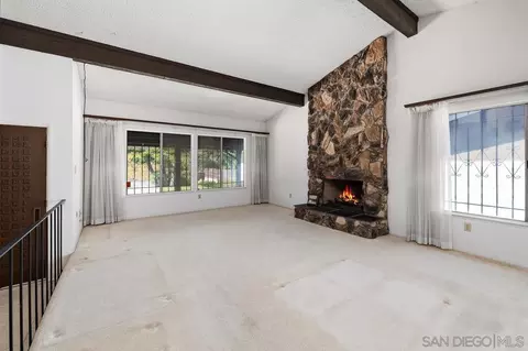 Living - 1685 Calle De Cinco, La Jolla, CA 92037 photo 1 of 4