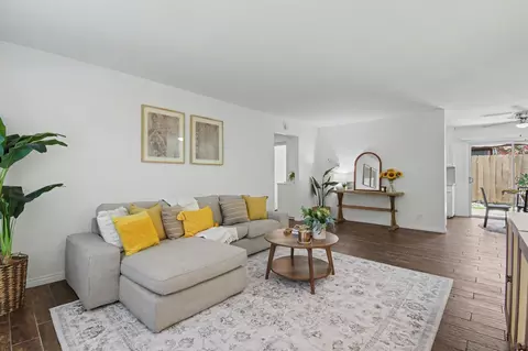 Living - 4475 Dale Ave #112, La Mesa, CA 91941 photo 4 of 4