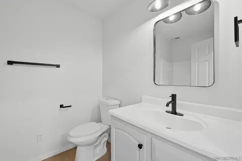 810 Omar Dr, Escondido, CA 92025 photo 40