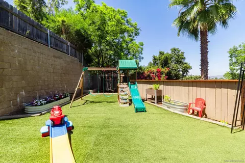 Exterior - 12312 Sunbrite Ln, Lakeside, CA 92040 photo 3 of 4
