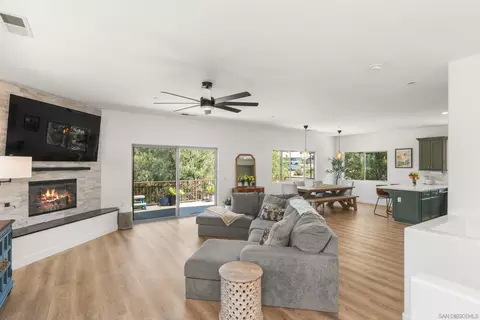 Living - 12312 Sunbrite Ln, Lakeside, CA 92040 photo 1 of 2