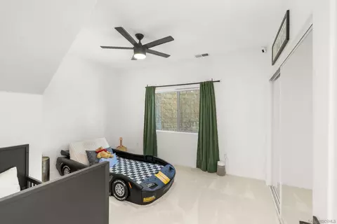 Bedroom - 12312 Sunbrite Ln, Lakeside, CA 92040 photo 6 of 6