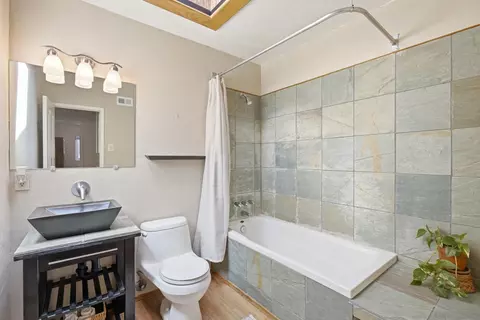 Bath - 4543 Peak Ct, La Mesa, CA 91941 photo 1 of 2