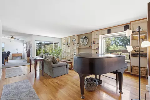 Living - 4543 Peak Ct, La Mesa, CA 91941 photo 1 of 3