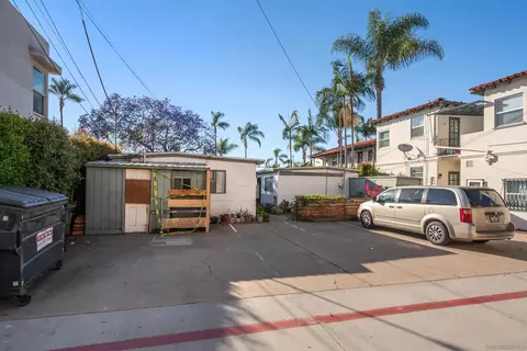 221-225 D St, Coronado, CA 92118 photo 9