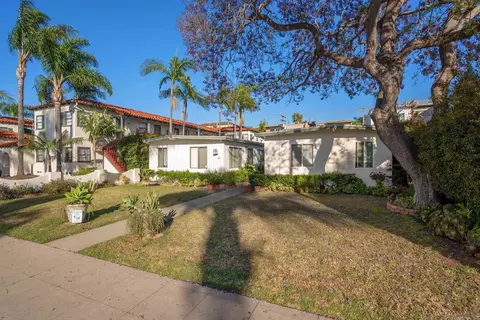 221-225 D St, Coronado, CA 92118 photo 4