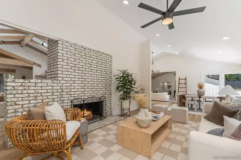 Living - 13953 Sagewood, Poway, CA 92064 photo 5 of 12