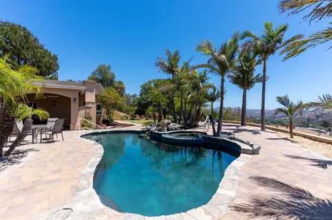 1473 Singletree Pl, Fallbrook, CA 92028 photo 22