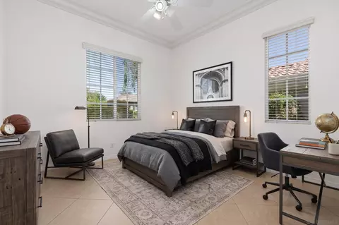 Bedroom - 672 Inverlochy Dr, Fallbrook, CA 92028 photo 2 of 7