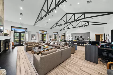 View/Area - 39392 Corvina Ln, Temecula, CA 92591 photo 3 of 9