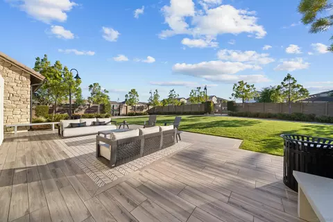 Exterior - 39392 Corvina Ln, Temecula, CA 92591 photo 3 of 7