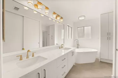 Bath - 23306 Barona Mesa Rd, Ramona, CA 92065 photo 1 of 5