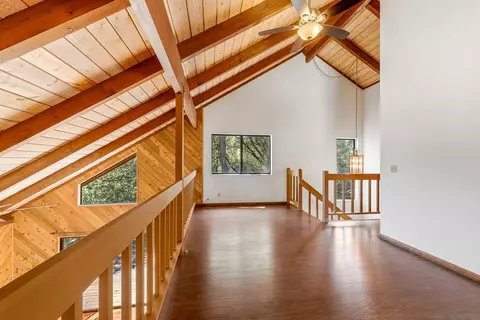 Entry Way - 34613 Arrapahoe Pl, Julian, CA 92036 photo 2 of 2
