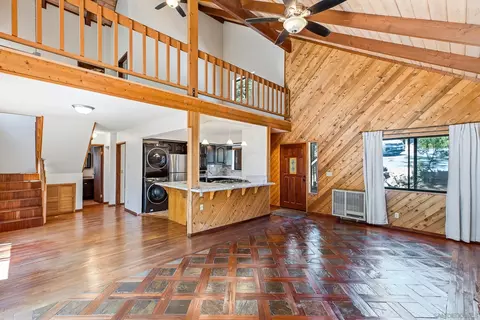Living - 34613 Arrapahoe Pl, Julian, CA 92036 photo 7 of 11