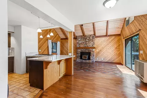 Living - 34613 Arrapahoe Pl, Julian, CA 92036 photo 5 of 11