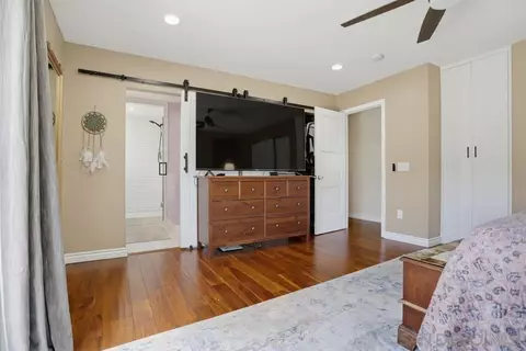 Bedroom - 14319 Old Community Rd, Poway, CA 92064 photo 3 of 7