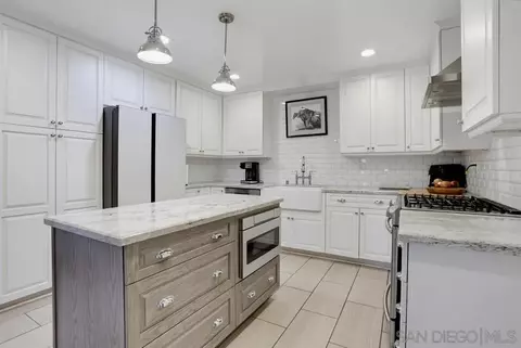 Kitchen - 14319 Old Community Rd, Poway, CA 92064 photo 1 of 4