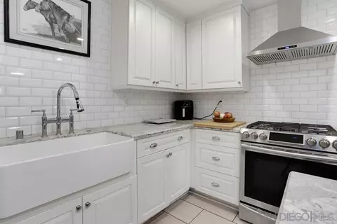 Kitchen - 14319 Old Community Rd, Poway, CA 92064 photo 3 of 4