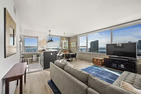 321 10th Ave #2208, San Diego, CA 92101