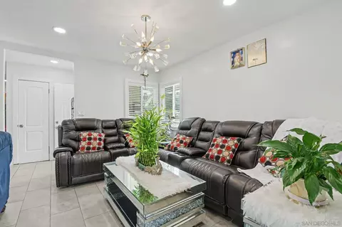 Living - 8032 Poplin Dr, Santee, CA 92071 photo 1 of 4