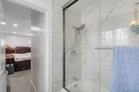 Bath - 8032 Poplin Dr, Santee, CA 92071 photo 2 of 3