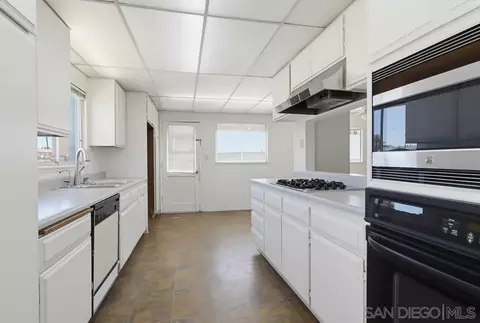 Kitchen - 8411 Kappa St, La Mesa, CA 91942 photo 4 of 4
