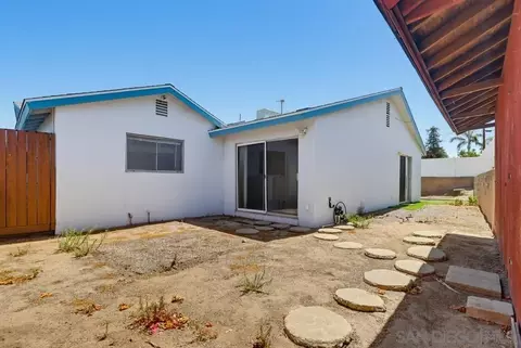 Exterior - 8411 Kappa St, La Mesa, CA 91942 photo 3 of 10