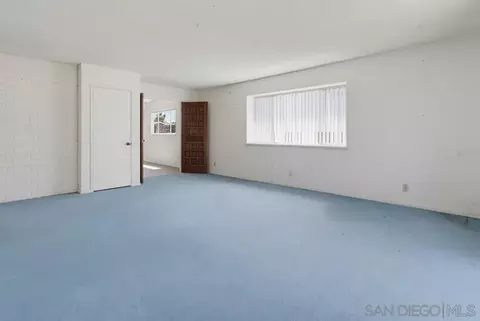 Living - 8411 Kappa St, La Mesa, CA 91942 photo 5 of 8