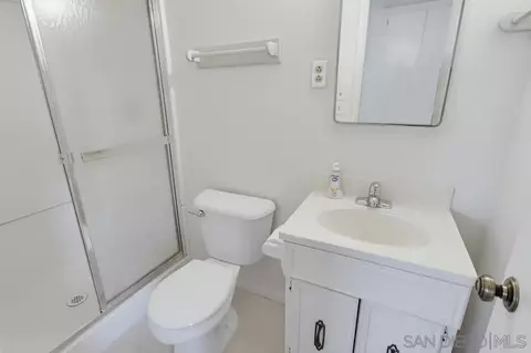 Bath - 8411 Kappa St, La Mesa, CA 91942 photo 2 of 4