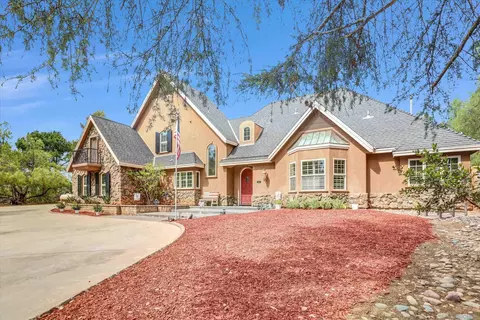 882 Alpine Heights Rd, Alpine, CA 91901 photo 3
