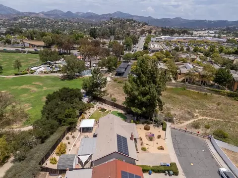 View/Area - 13278 Wanesta Dr, Poway, CA 92064 photo 4 of 7