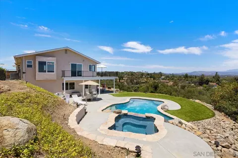 1033 Via Contenta, Escondido, CA 92029 photo 30