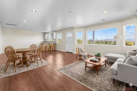 1033 Via Contenta, Escondido, CA 92029 photo 23