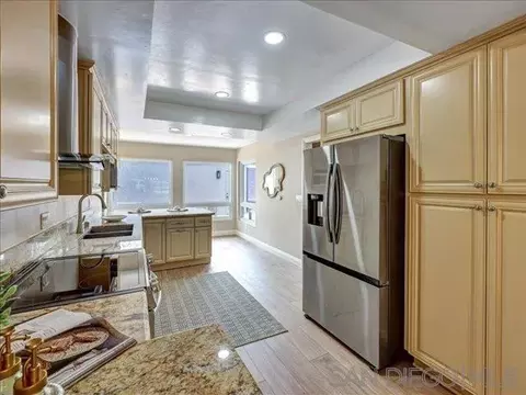 Kitchen - 3167 Via De Caballo, Encinitas, CA 92024 photo 6 of 6