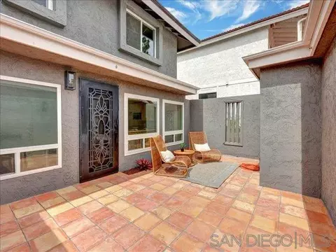 Exterior - 3167 Via De Caballo, Encinitas, CA 92024 photo 6 of 7