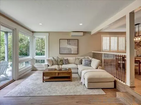 Living - 3167 Via De Caballo, Encinitas, CA 92024 photo 2 of 3