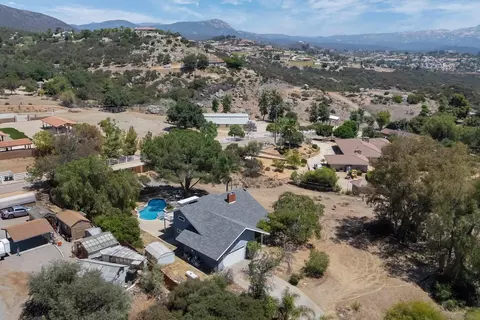 2827 N Victoria Dr, Alpine, CA 91901 photo 42