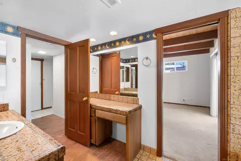 2827 N Victoria Dr, Alpine, CA 91901 photo 17