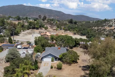 2827 N Victoria Dr, Alpine, CA 91901 photo 43
