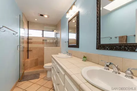 449 G Ave, Coronado, CA 92118 photo 23